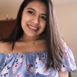 Meet your Posher, Anayeli